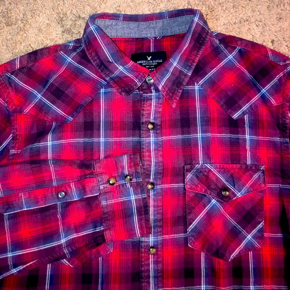 American Eagle Outfitters Other - American Eagle Slim Fit Button Down Up Mens Size Large Plaid Red Blue Work Shirt